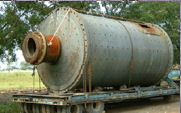 10' x 18' Allis-Chalmers, Ball Mill, 800 HP, wet overflow type