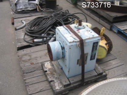 15 HP Chemineer #3HTH-15, Agitator Drive, 155/78 RPM output, 1800/900