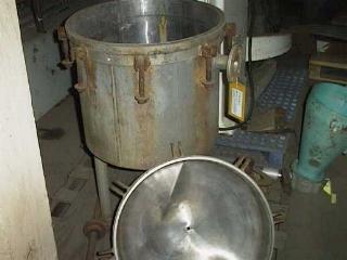 19 sq.ft. Sparkler Filter #VP-17-12, Pressure Leaf Filter, tank only, 20" diameter x 16" deep tank, 75 psi