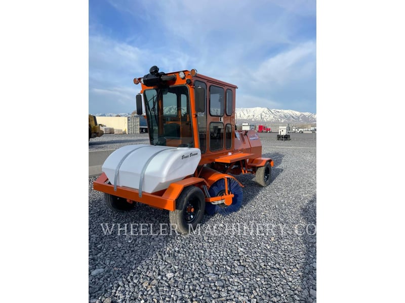 2022 Broce BROOM 4 Sweeper