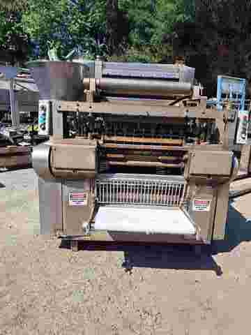 Toresani Pavan #MT600, Tortellini Pasta Machine, 4.687" diameter x 23.5" L double dough sheet rollers
