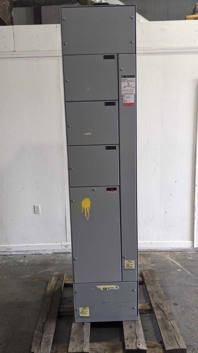 General Electric, 8000 line, Motor Control Center, MCC, 600 A, 480 V, 3