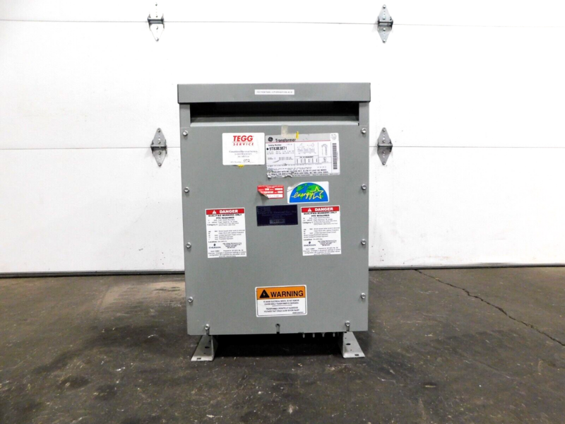 15 KVA 480 Primary, 208/120 Secondary, General Electric #9T83B3871, dry type