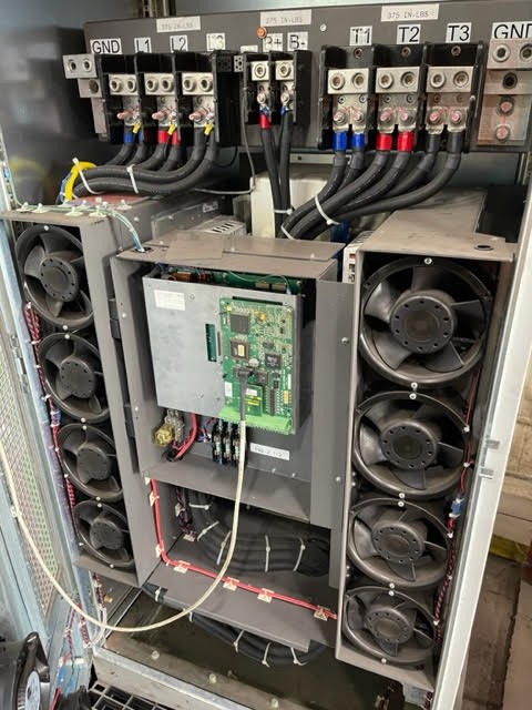 300/350 HP Baldor, VE0709B00, VFD drives, 460 VAC input, 0-1000 Hertz (2 available)