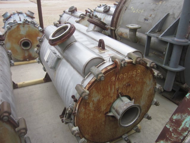 750 sq.ft., 74 psi shell, 74 psi tube, Alfa-Laval, 6' tube length, 7' 4" O.A.L., 1985