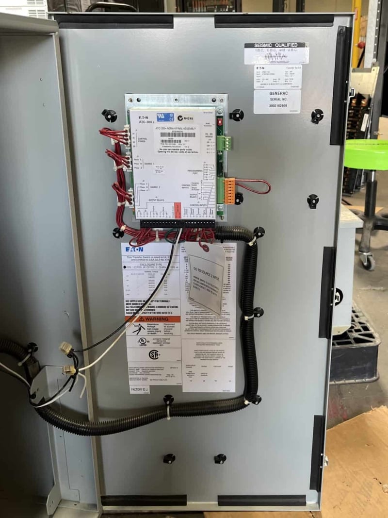 100 Amp. Eaton #ATC3C2X40100XSU, automatic transfer switch 100 Amp. Eaton #ATC3C2X40100XSU, automatic transfer switch