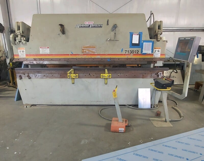 130 Ton, Accurpress #713010, hydraulic press brake, 10' overall, 3-Axis CNC ETS-3000 CNC controller, 2008