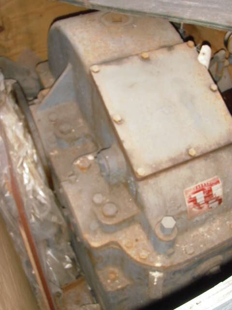 700 HP @ 880 RPM, Farrel #S1-141-080, 2.01 :1 ratio, 437 RPM out, parallel shaft, #1270814