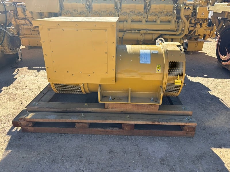 565 KW, 1800 RPM, Caterpillar #SRMP, generator end, 690 Volts, 591 Amps. Frame 936
