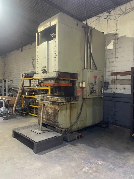 250 Ton, Pacific #250PF-OBS, press former, 10" stroke, 9-1/2" Shut Height, 58" x33" bed