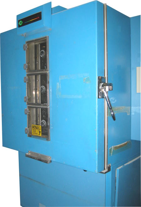36" width x 35" D x 36" H Envirotronics #ET-27-2-5, temperature chamber, -73&deg; to 170&deg;, 460 V., 3-phase, 45