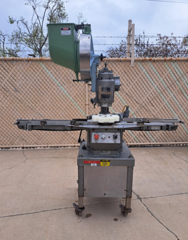 Westinghouse #PW500, capper, pilferproof, 24-120 container/minute, 8 pocket star wheel