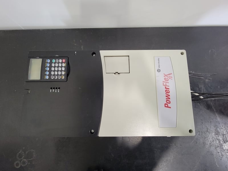 40 HP Allen-Bradley, 20AE041A3AYNANC0, PowerFlex 70 Adjustable Frequency AC Drive, S/N 1JBE1LG9