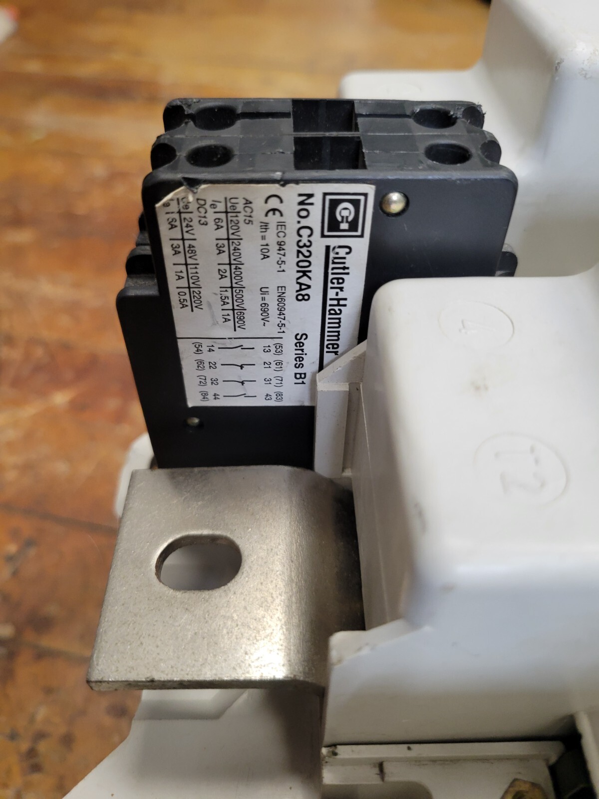 EX9CK30B20U7 FINITE PURPOSE 2-POLE CONTACTOR, 240/50... EX9CK30B20U7 FINITE PURPOSE 2-POLE CONTACTOR, 240/50...