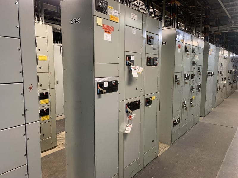 Westinghouse, five star double-sided mo, 13 Buckets, 1000 Amps, 600 V, 3 phase, 3 W., 1988