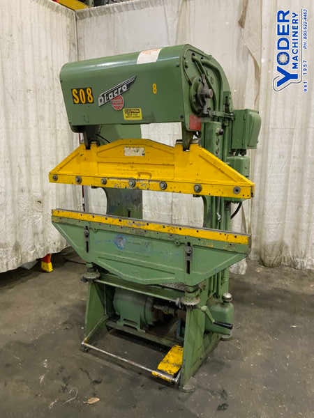 12 Ton, DiAcro #18-48, hydra-power press brake, 4' overall, 25