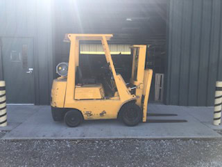 5000 lb. Toyota #40-3FGC25, Fork Lift Truck, 146" Lift Height, 5516 hours, Cushion-Type Tire, LP Fuel, 1900