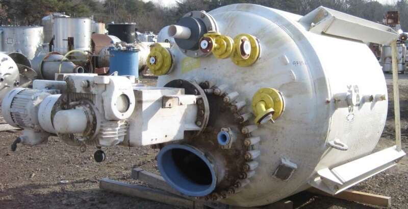 750 gallon Pfaudler, glass lined, 100 psi FV Int, 90 psi jacketed, 5 HP agitator, #1270686