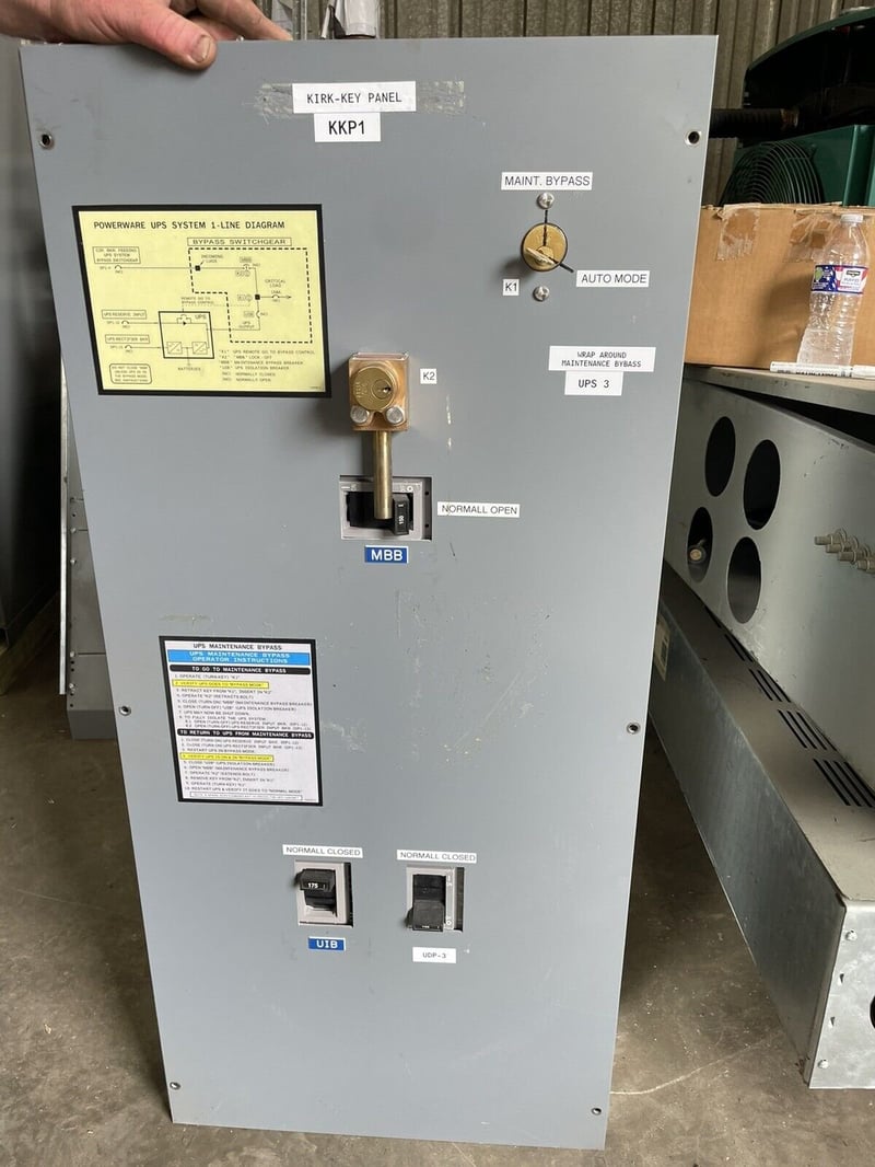 Siemens, uninterruptible power supplies Maintenance Bypass Siemens, uninterruptible power supplies Maintenance Bypass