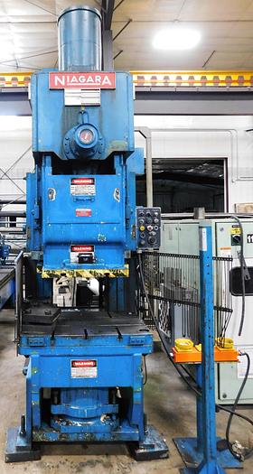 75 Ton, Niagara #E75, OBI punch press, 6" stroke, 13.75" Shut Height, 4" adj., 36" x24" bed, 54 SPM, 65 psi
