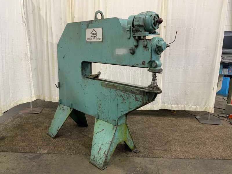 No. TAS42A Trumpf, nibbler, 42" throat, 1-1/3 HP