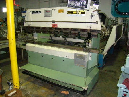 35 Ton, Adira #QH-3020, Press Brake, 80" OA, 4" Stroke, 61" between housing, 440 V., 1985