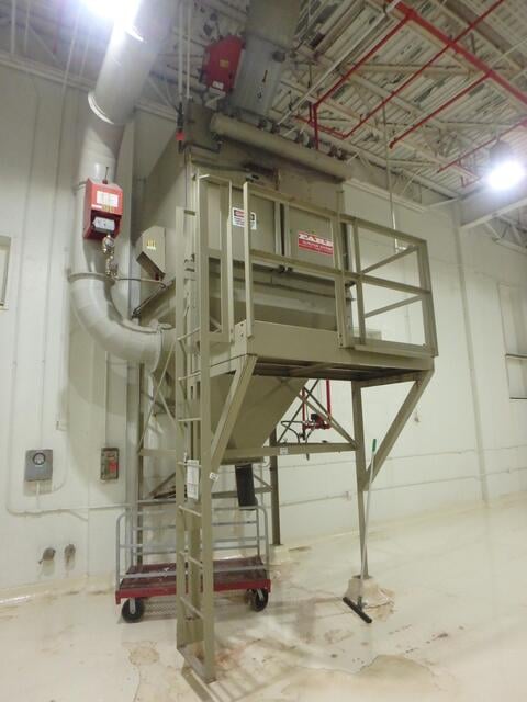 Farr Filtration Systems #Ten-K, Baghouse Dust Collector, Carbon Steel, S/N 9306-JB