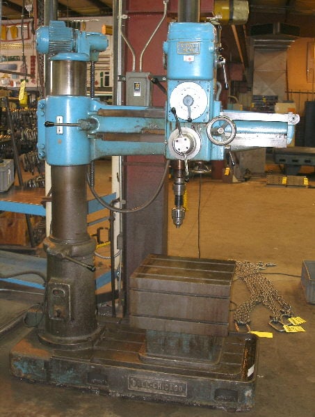 3' Italian #R915l, power elevation, manual clamping, 1975, tag #14717