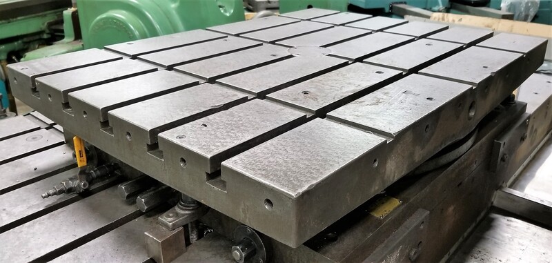 30" x 40" Devlieg #AM, Rotary Table, 5 T-Slots, 8" Height, Table Lock Clamps