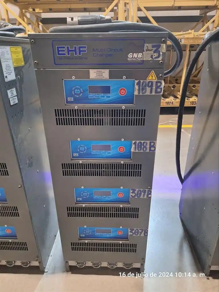 GNB #EMC24T130-4, high frequency multi-circuit charger, 24 VDC, 130 DC amps, 2014, S46575