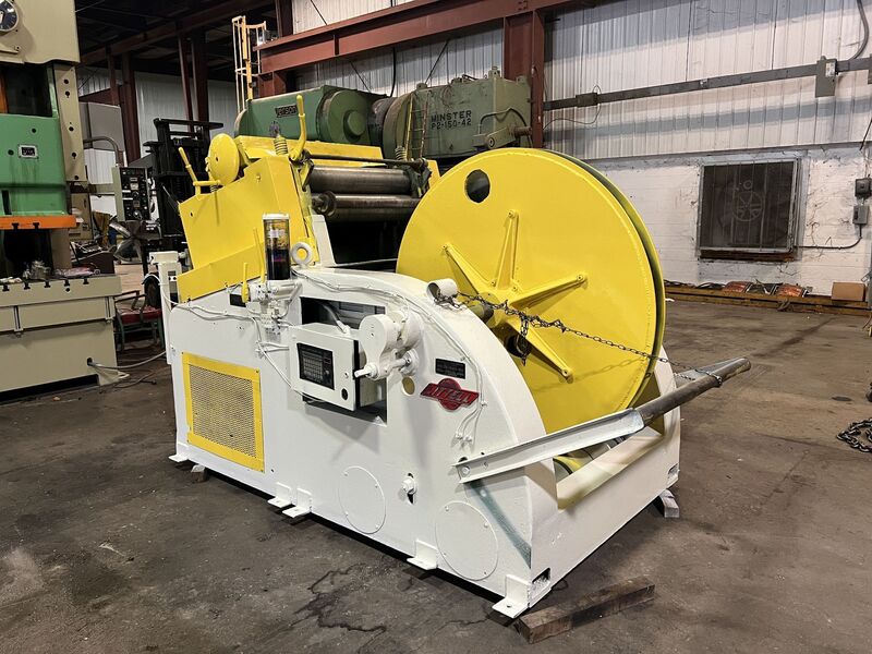 10000 lb. Littell #C100, 32" x .125", 5-roll, 56" outside dimension, 1953, stock #12428j