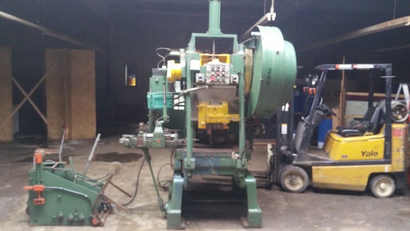 45 Ton, V & O, Punch Press, air clutch, 1.75" Stroke, 9" Shut height, 2.5" x 36" x 21" Bolster, 3" max slide