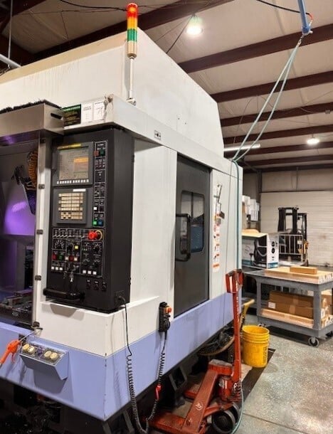 Daewoo Doosan #DT360D/40, CNC drilling & tapping center, 20.47" X, 14.17" Y, 12.6" Z, 12000 RPM, 14 ATC, 2014