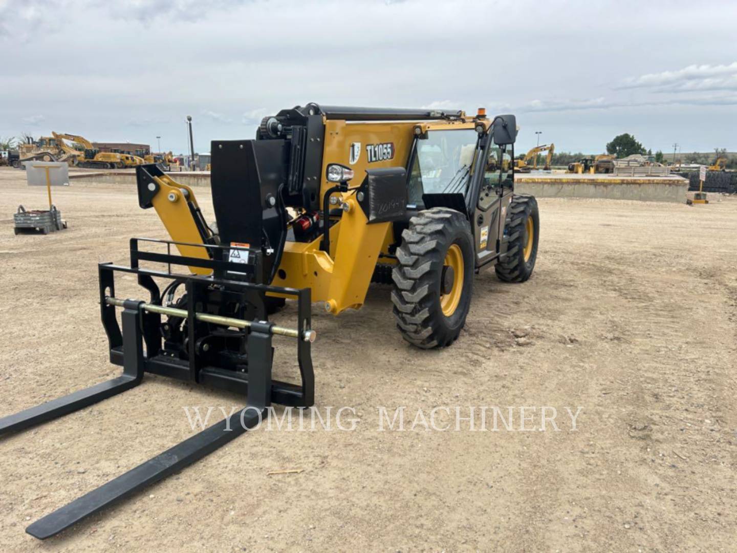 Cat TL1055, Telehandler, 162 hours, S/N: T7801949, 2024