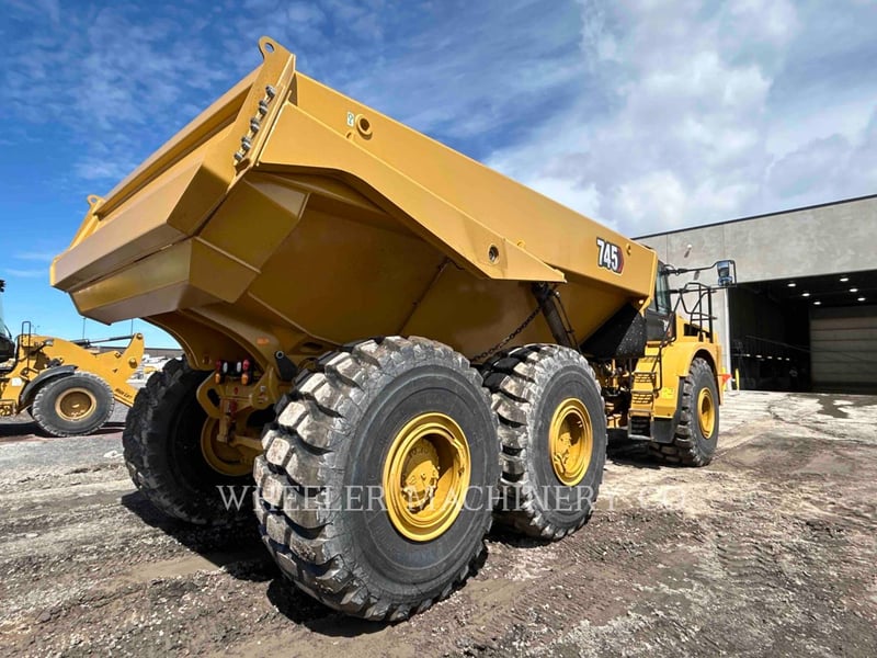 Caterpillar 745 TG, Articulated Truck, 707 hours, S/N
