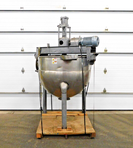200 gallon Hamilton, jacketed 304 Stainless Steel kettle, 125 psi, 650&deg; max temp