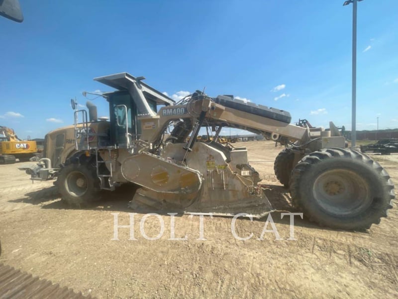 Caterpillar RM400, Stabilizers Reclaimer, 2614 hours, S/N: Z4M00131, 2022
