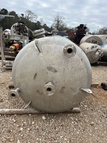 735 gallon Alloy Fabricators, 304 Stainless Steel tank, dished top & bottom, 48" dia. x 44" straight side