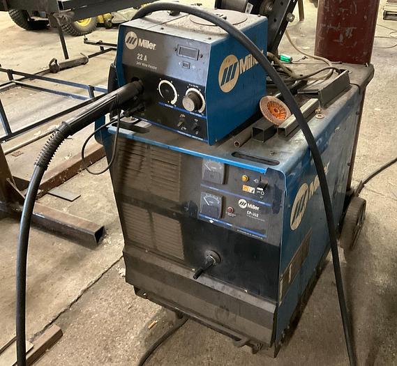 Miller #CP302, wire feed welder, 300 Amp