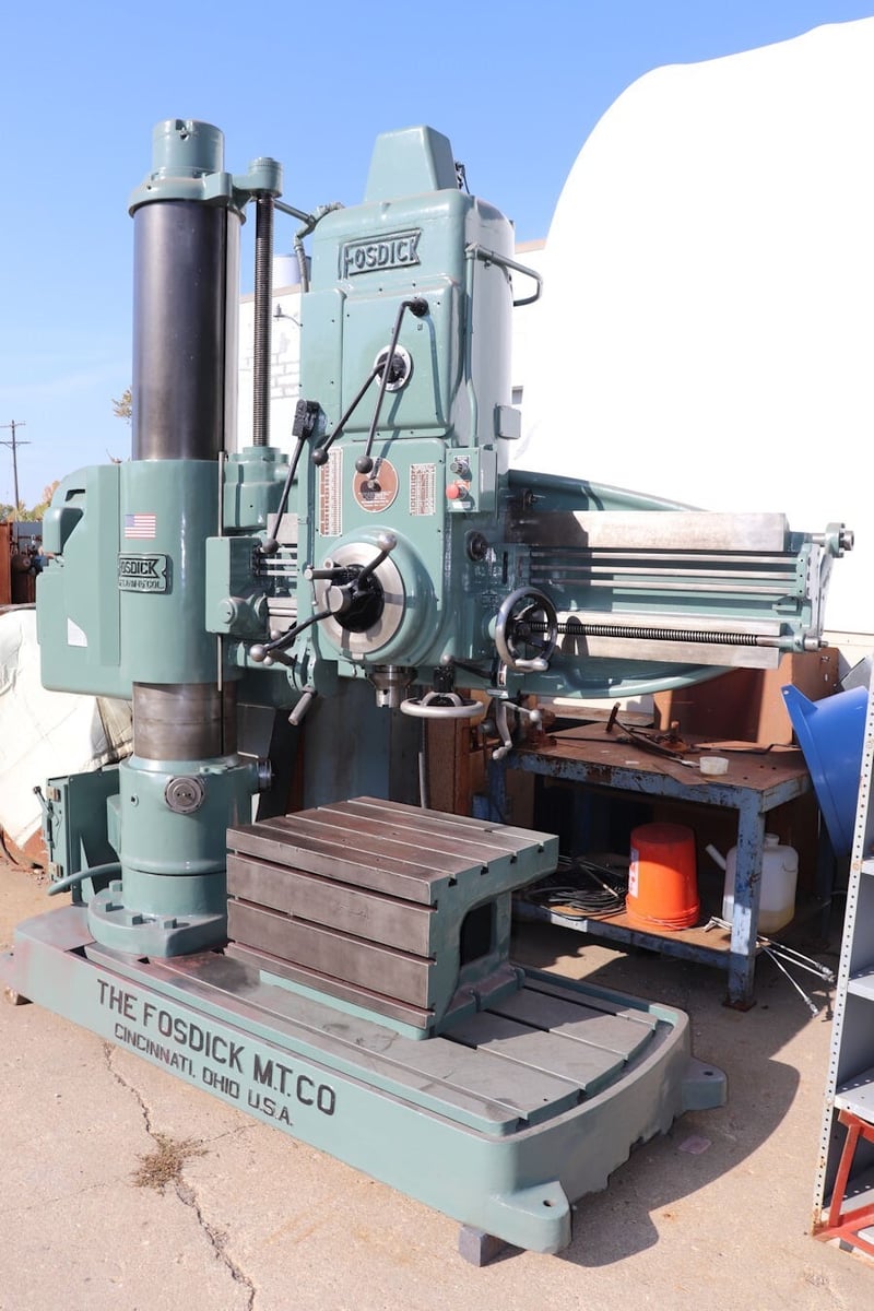 5' -15" Fosdick #Economax, Radial Arm Drill, 70"/26" spindle radius, 18" spindle travel, 20-1406 RPM, 440 V