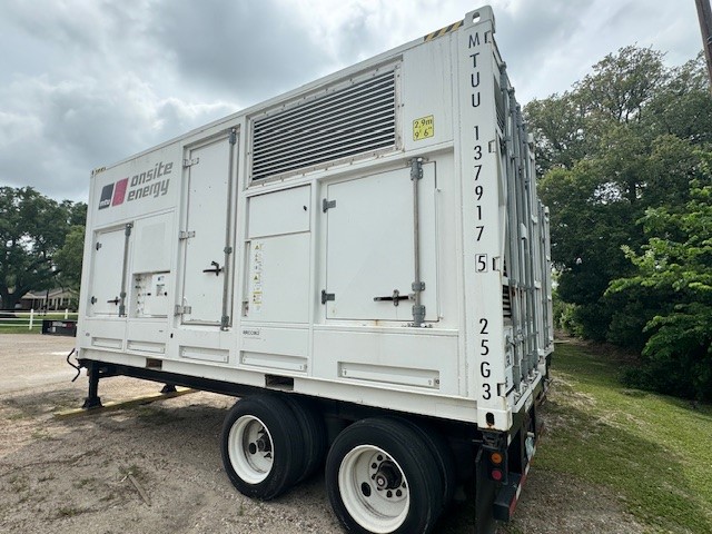 550 KW Mtu Onsite Energy #12V1600B40S, diesel towable rental generator, sound attenuated enclosure, 8320