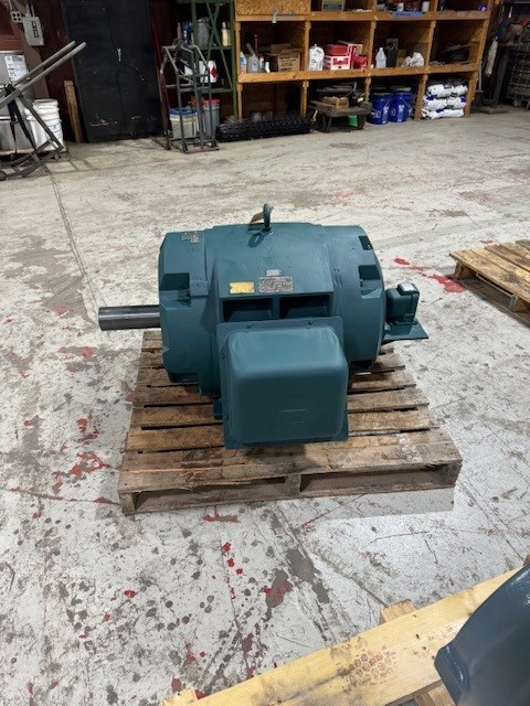 30 HP 670 RPM Reliance/National Machinery, Frame 444T, open, design d (2 available)