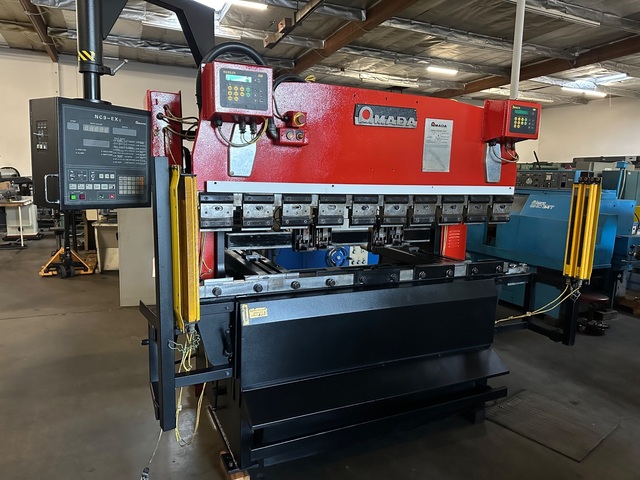 55 Ton, Amada #RG-50, CNC hydraulic press brake, 6' overall, 59.8" between housing, 39.3" stroke, 3-Axis