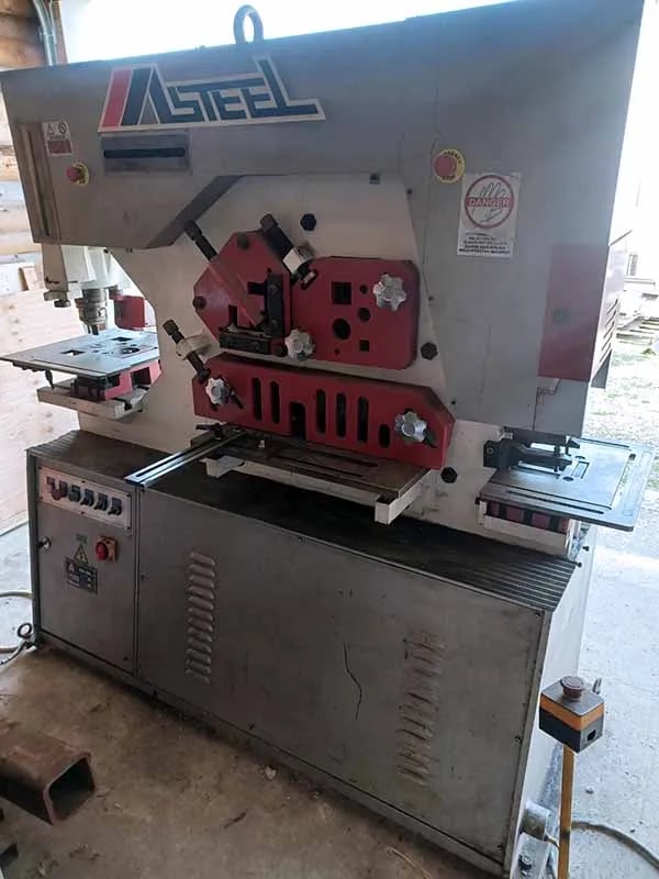 5.5" x 5.5" x 1/2" MAsteel #MIWH-80, ironworker, 90 ton, 10 HP, 2 foot pedal, 2018