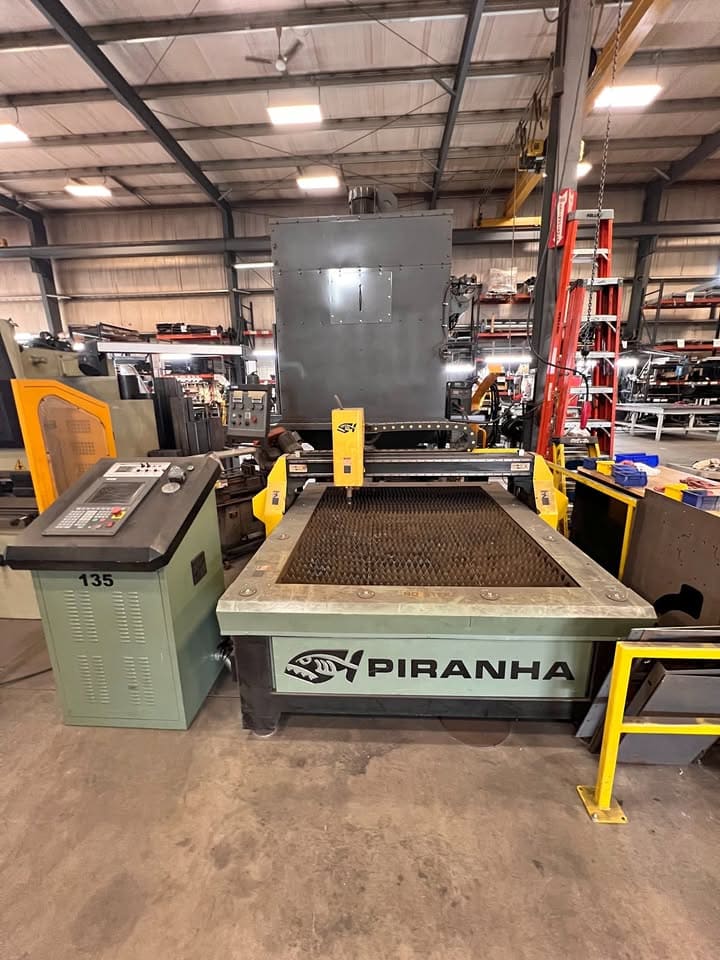 Piranha #C404, Plasma Table, 4' x 4' table, Hypertherm Powermax 85, Starfire CNC controller, 2018