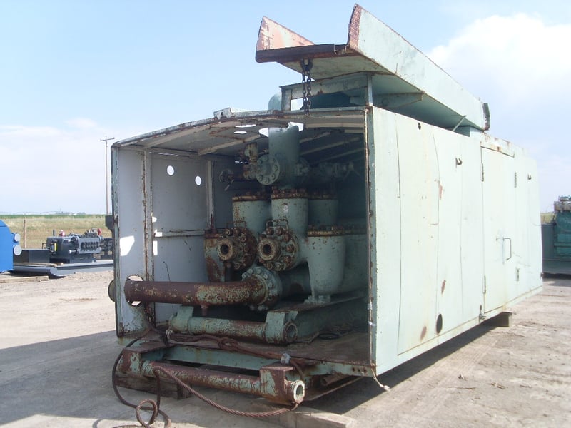 285/805 GPM @ 3550/1265 psi, National #G-700, Duplex Pump, 14" stroke, 5"/8" pistons, 5.38:1 Ratio, 700 HP