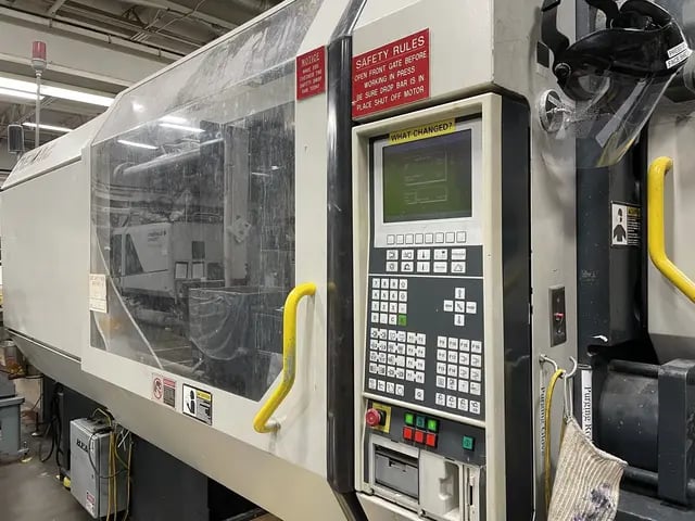 463 Ton, 56 oz., Demag #ErgoTech-4200-3300, horizontal plastic injection molders, 60.24" daylight, 31.50" x