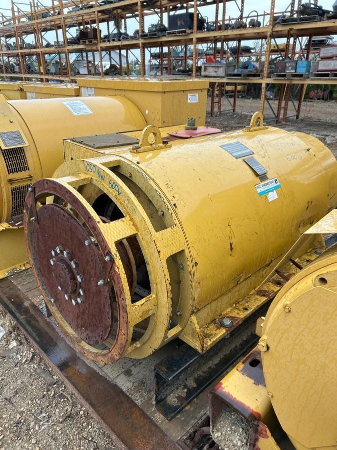 1050 KW, 1200 RPM, Kato #1050-680361111, Generator End, 3 phase, 1500 kVA, 347/600 V
