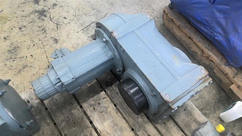 3000 RPM in, Sew #FH87BCM90S/BR/TF/RH1L/SB50, 13 RPM out, AC brake gear motor, 400 Volts