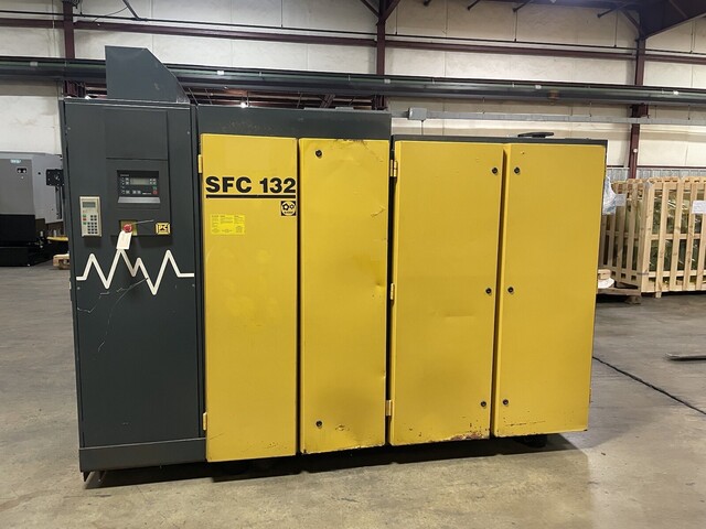 812 cfm, 110 psig, Kaeser #SFC-132, rotary screw air compressor w/ VFD, 335 HP, 1800 RPM, 2000